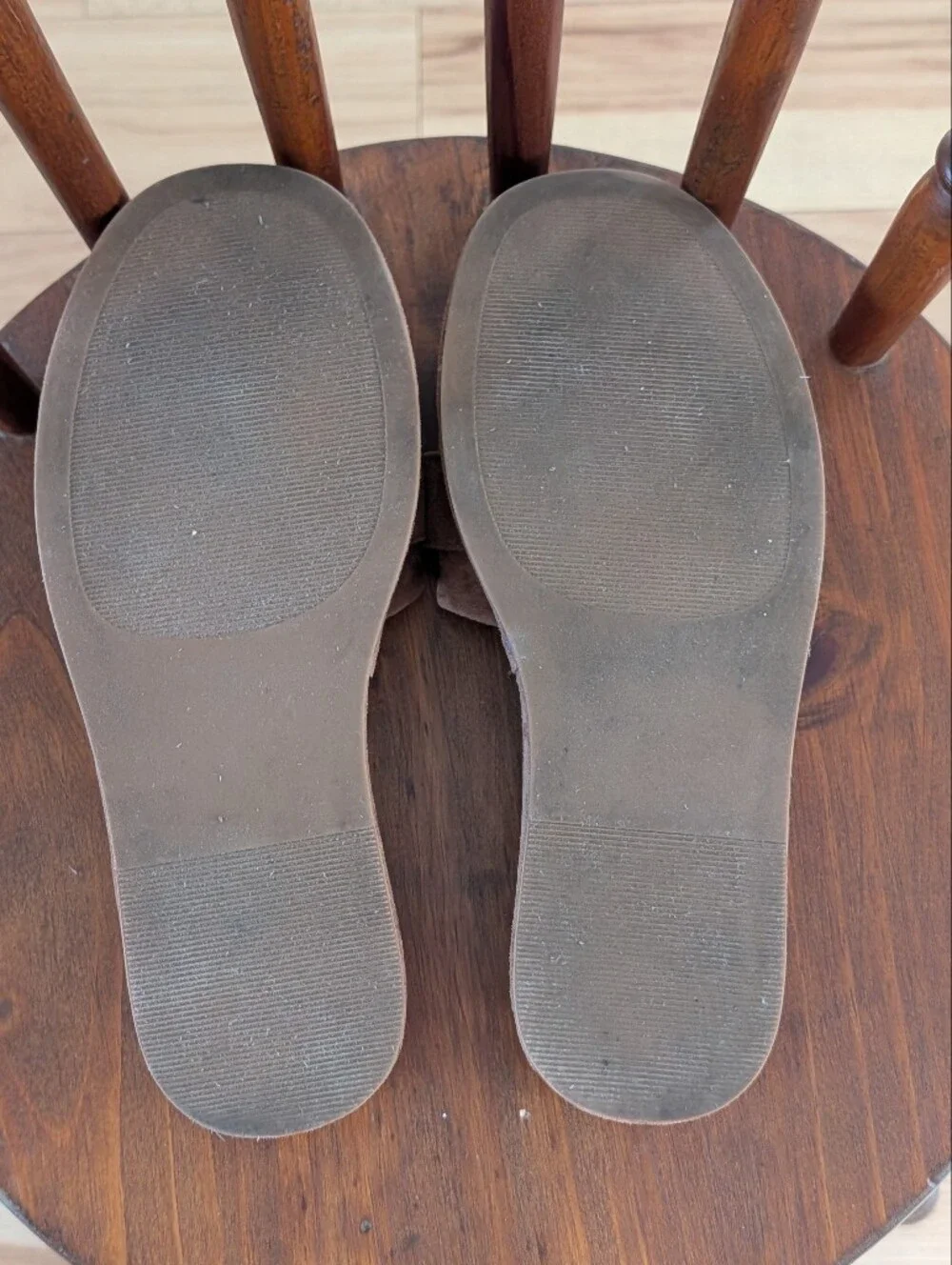 Seychelles brown suede
